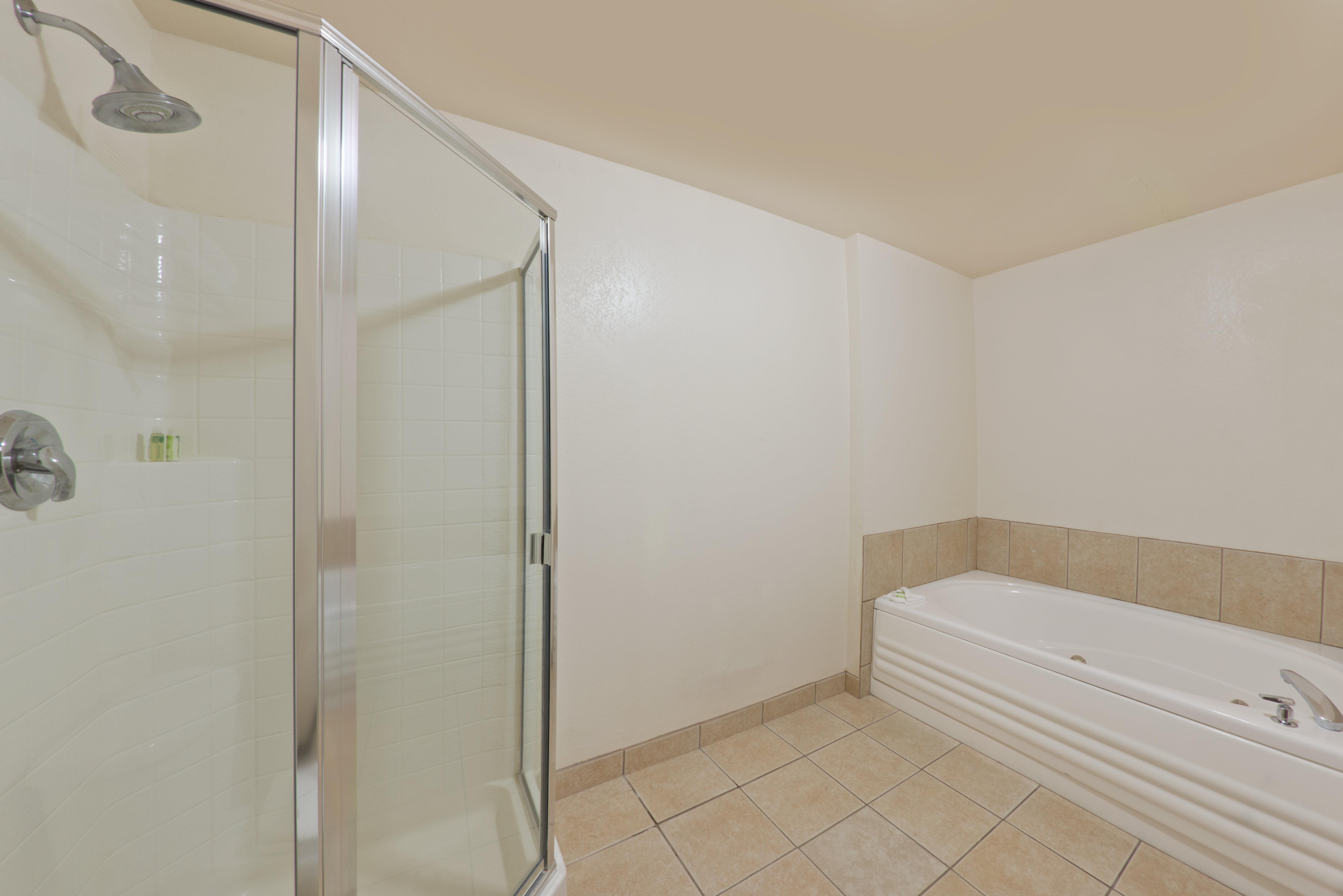 Holiday Inn Express Show Low By Ihg Exteriör bild